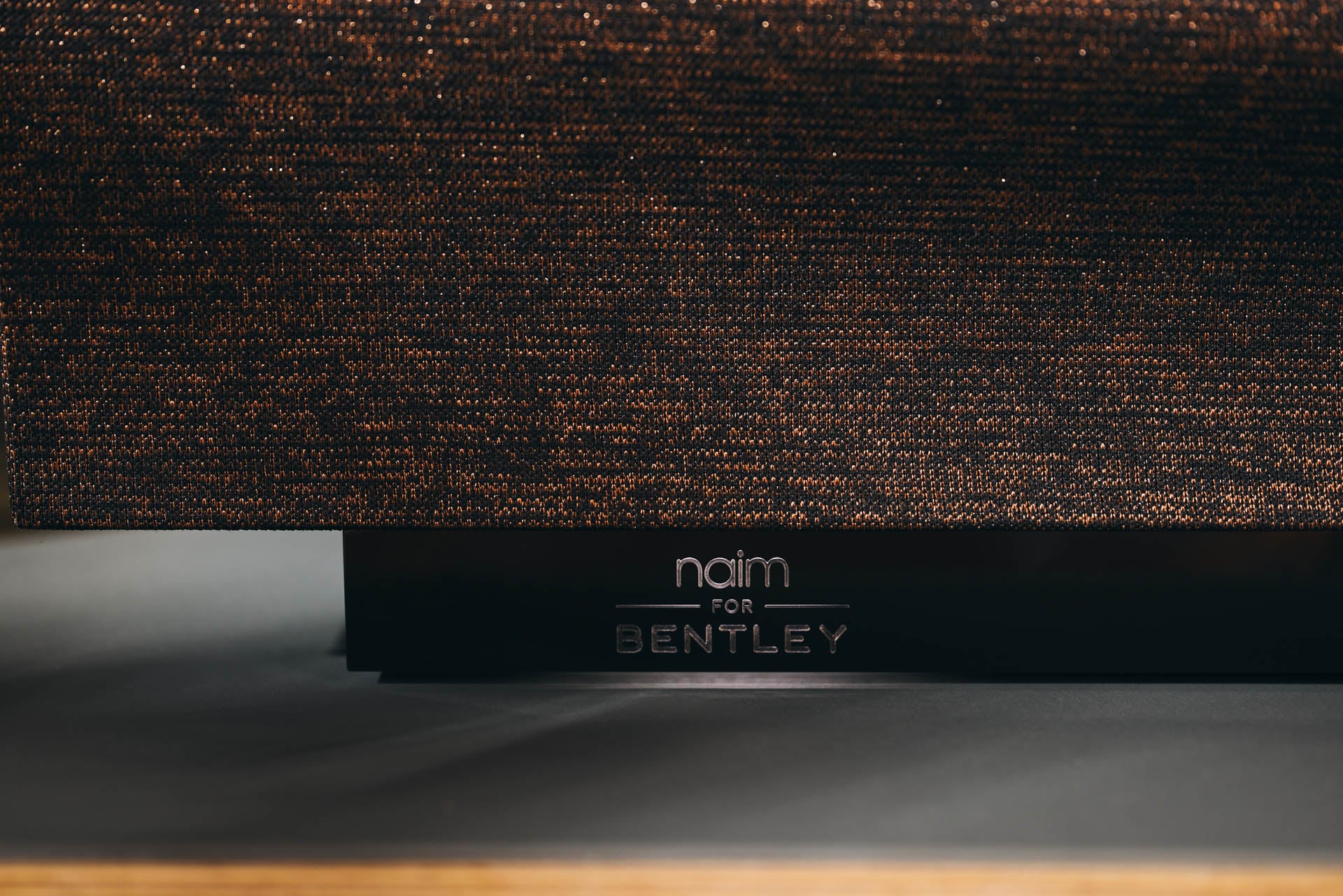 רמקול פרימיום אלחוטי Naim Mu-so 2nd Generation Bentley Edition