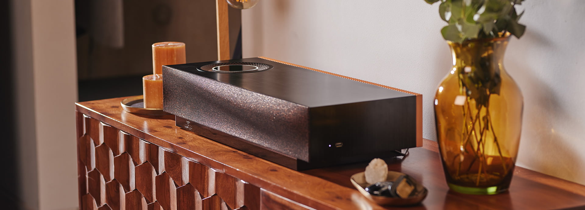 רמקול פרימיום אלחוטי Naim Mu-so 2nd Generation